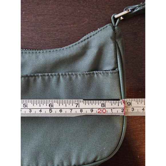 Wild Fable Women's Fanny Pack. Zip Closure,Adjustable Strap, Coin Purse. Green. - Picture 6 of 8